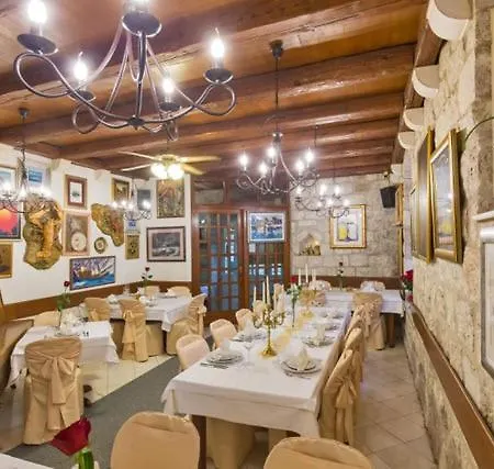 Sorgo Palace 4* Стон
