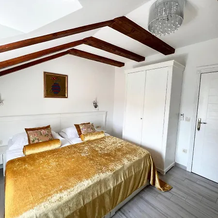 Sorgo Palace 4*