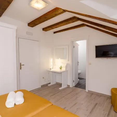 Sorgo Palace 4* Ston