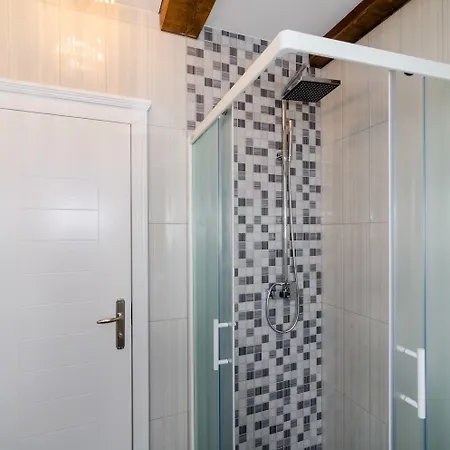 Pensión Sorgo Palace