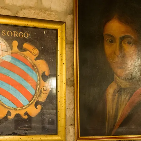 Sorgo Palace Pensión