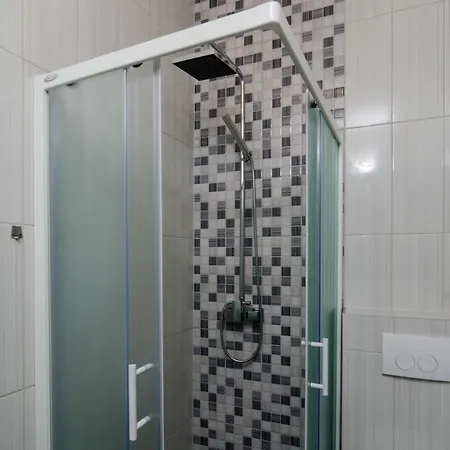 בית הארחה Sorgo Palace 4*