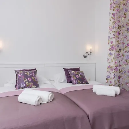 Sorgo Palace 4* Ston