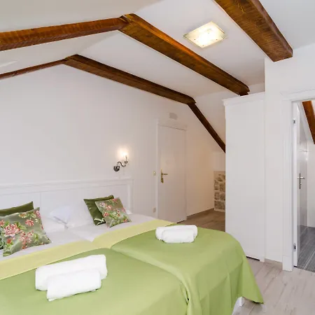 Guest house Sorgo Palace 4*