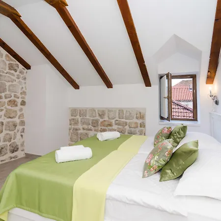 Sorgo Palace Guest house Ston