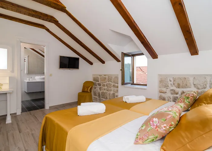 Sorgo Palace Gostinjska kuća 4*